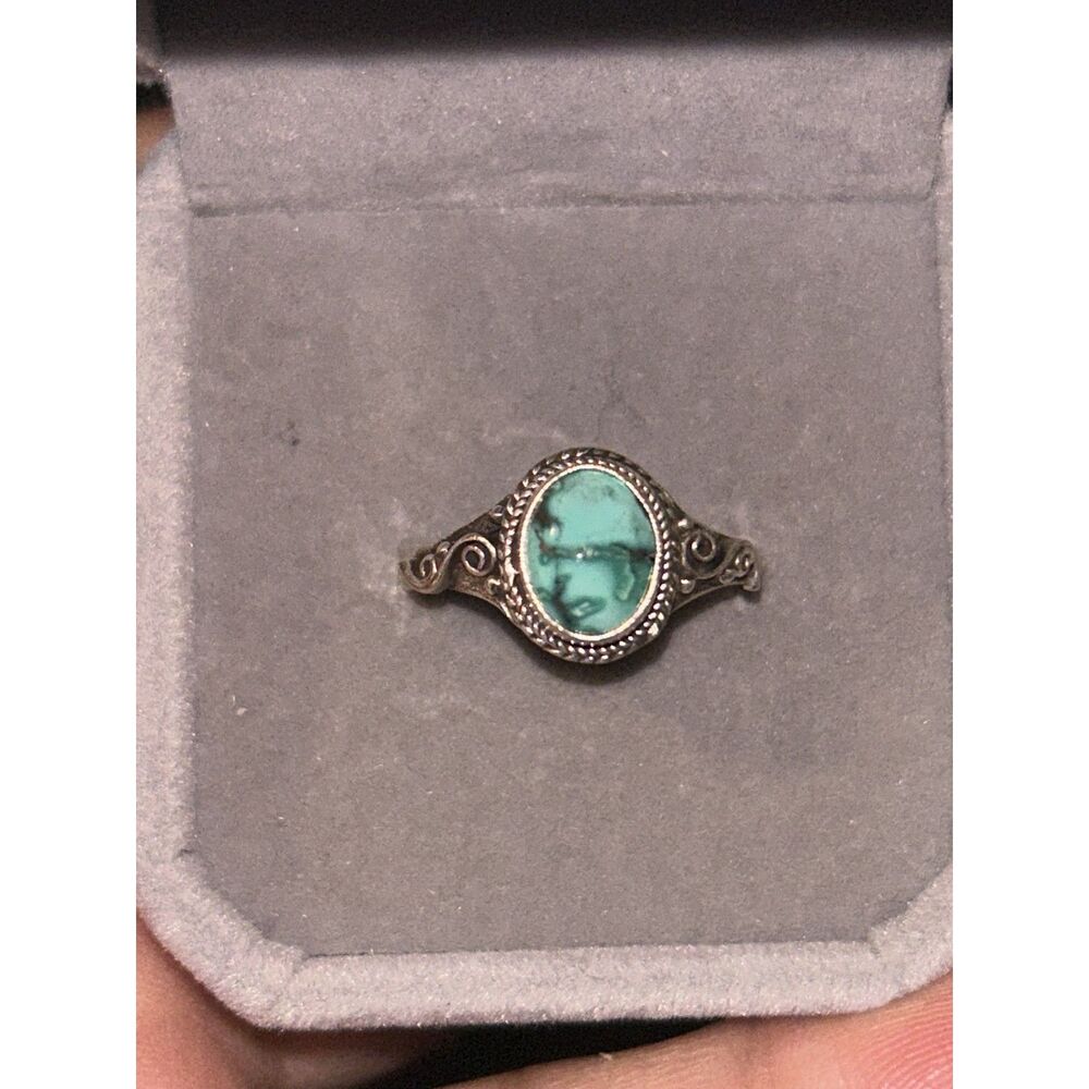 Sterling Silver 925 Genuine Turquoise Ring Sz 8.5